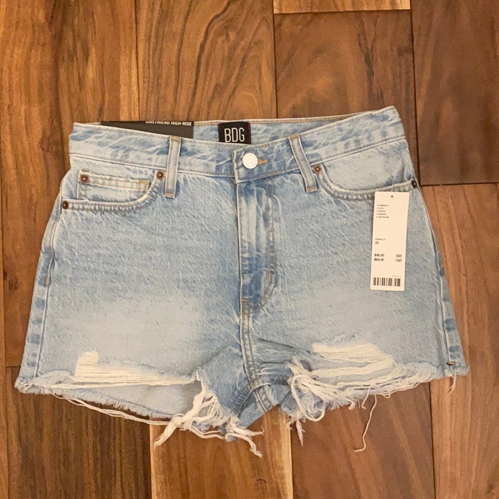 NWT BDG Girlfriend High-Rise shorts